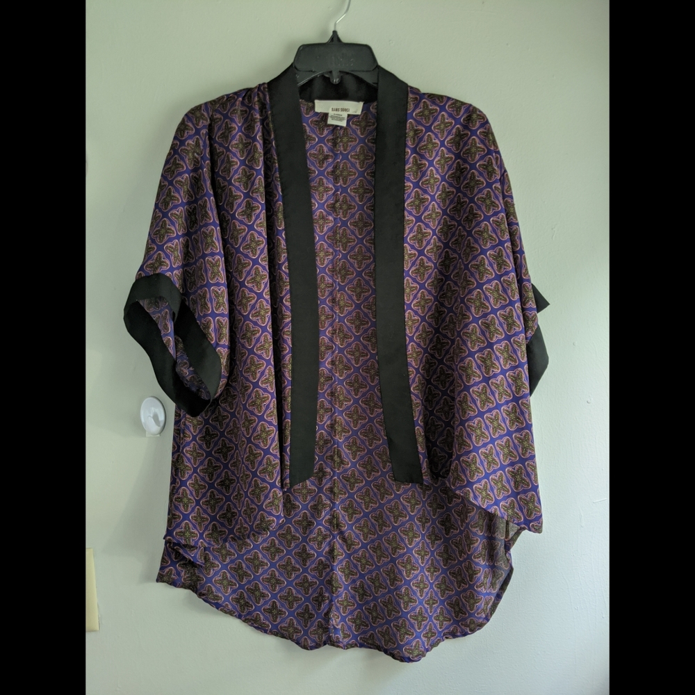 Oriental pattern kimono